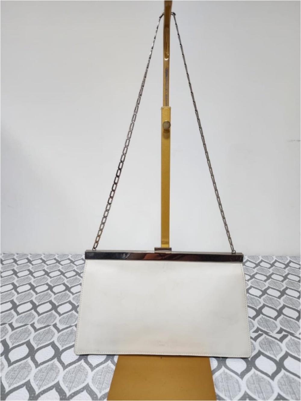 Authentic CELINE Smooth Calfskin Medium Clasp Shoulder Bag Off-White